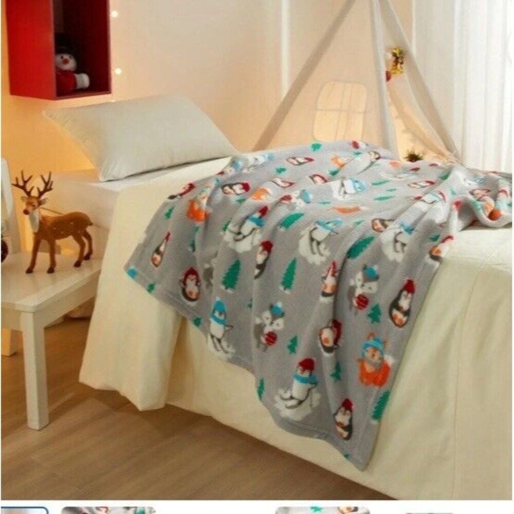 Parent's Choice 30" x 36" Grey Penguin Plush Baby Blanket Gray Soft Comfy New